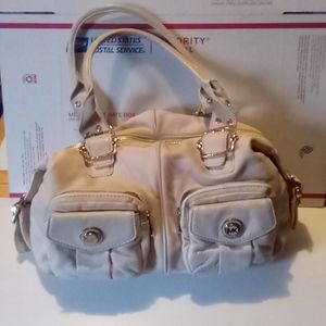 Large Michael kors Soft leather purse